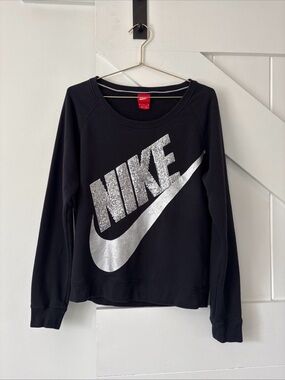 Nike Womens Rally Sweatshirt Spellout Sequin Black Size Medium Silver Swoosh